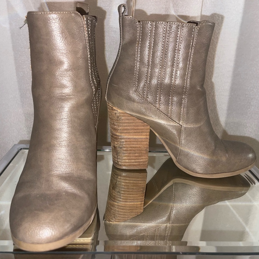 Taupe Ankle boots